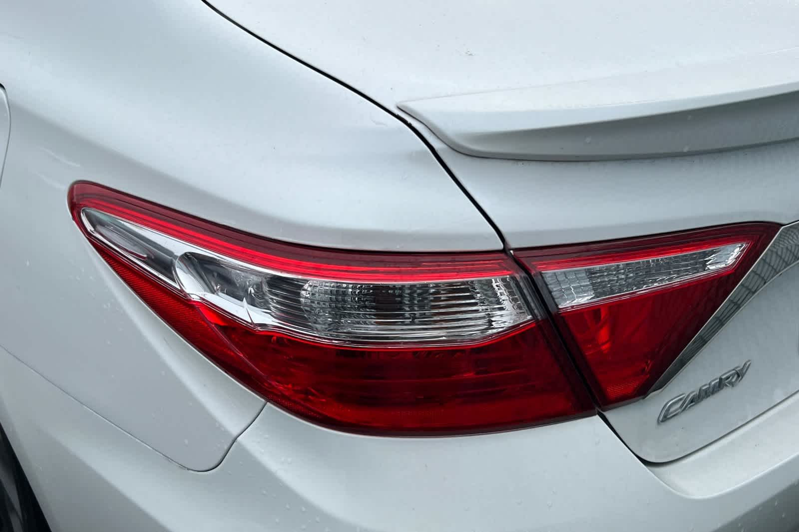 Thumbnail: 2017 Toyota Camry - 15