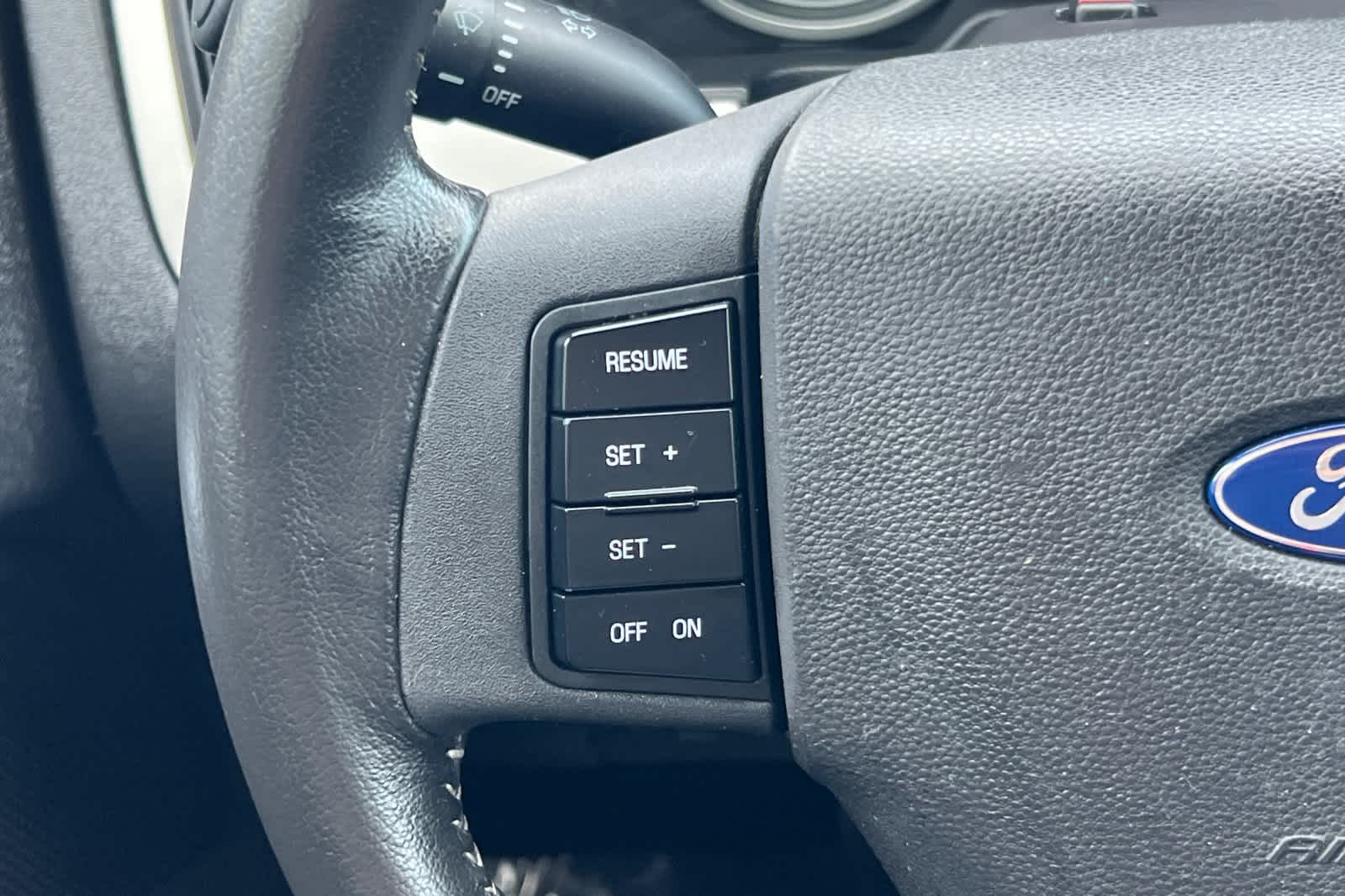 Thumbnail: 2009 Ford Focus - 22