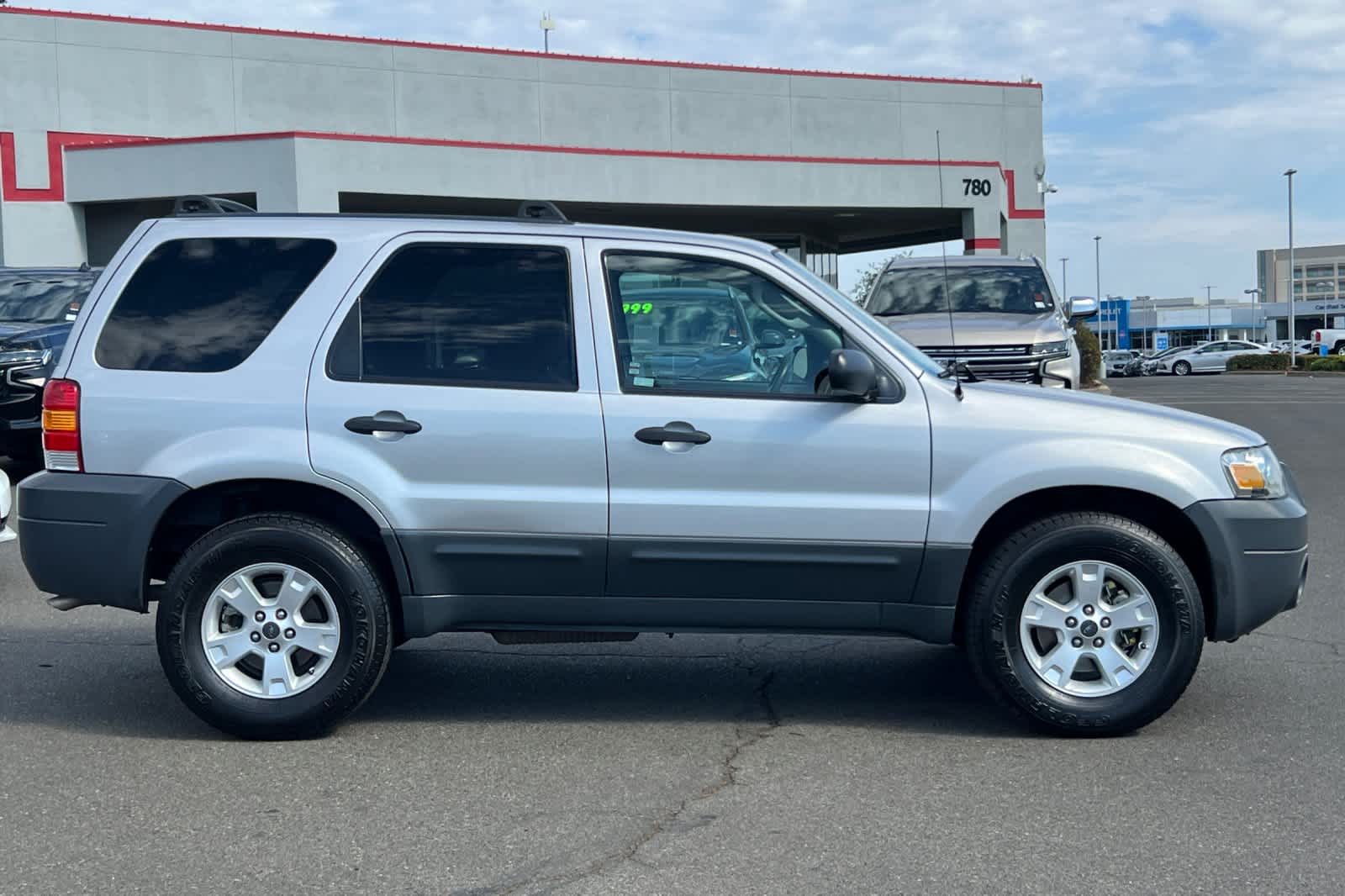 Thumbnail: 2006 Ford Escape - 6