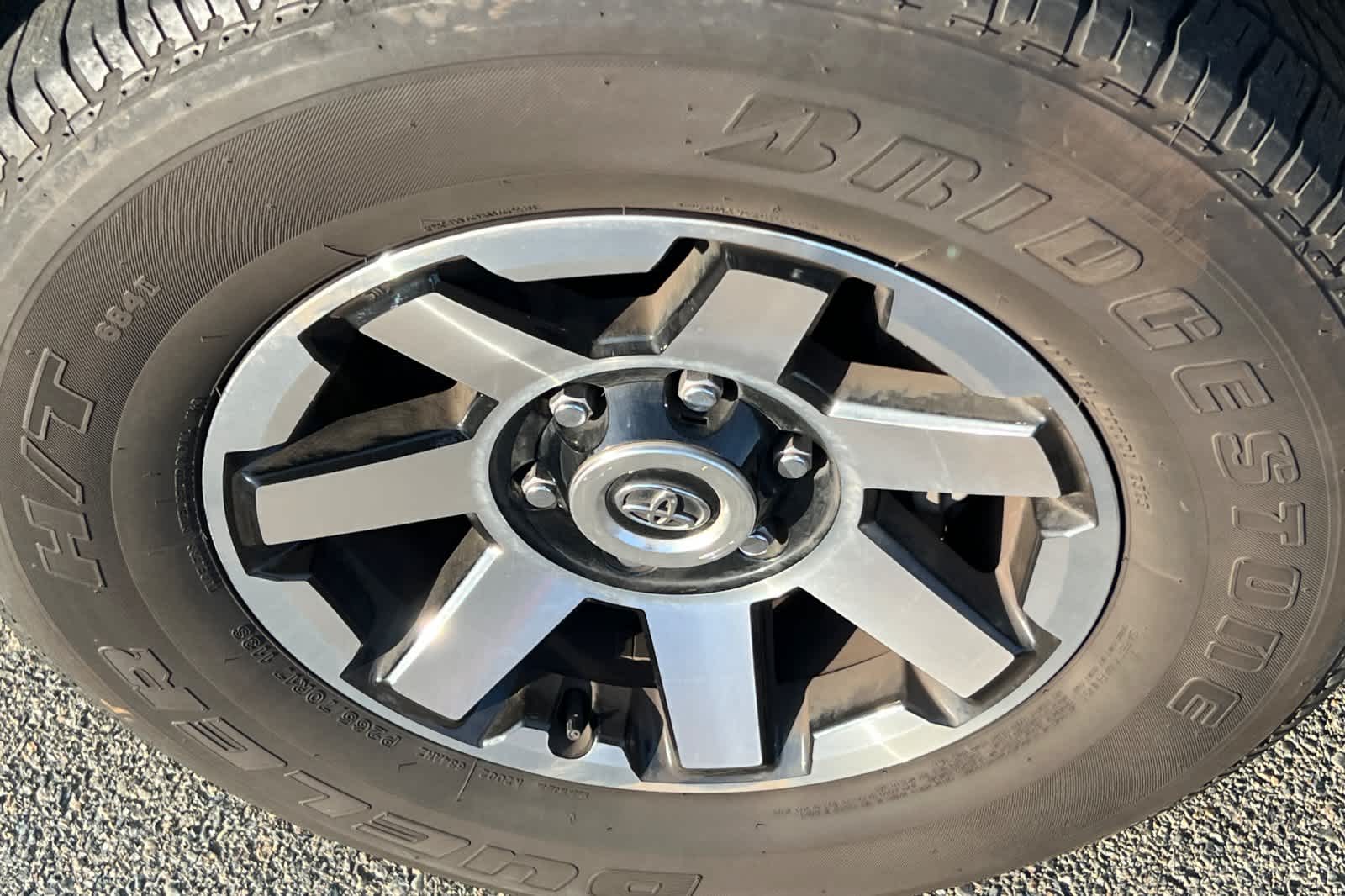 Thumbnail: 2023 Toyota 4Runner - 22