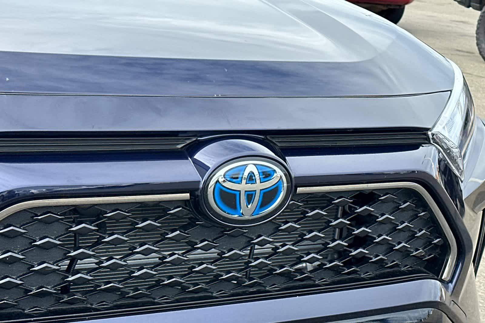 Thumbnail: 2024 Toyota RAV4 - 11