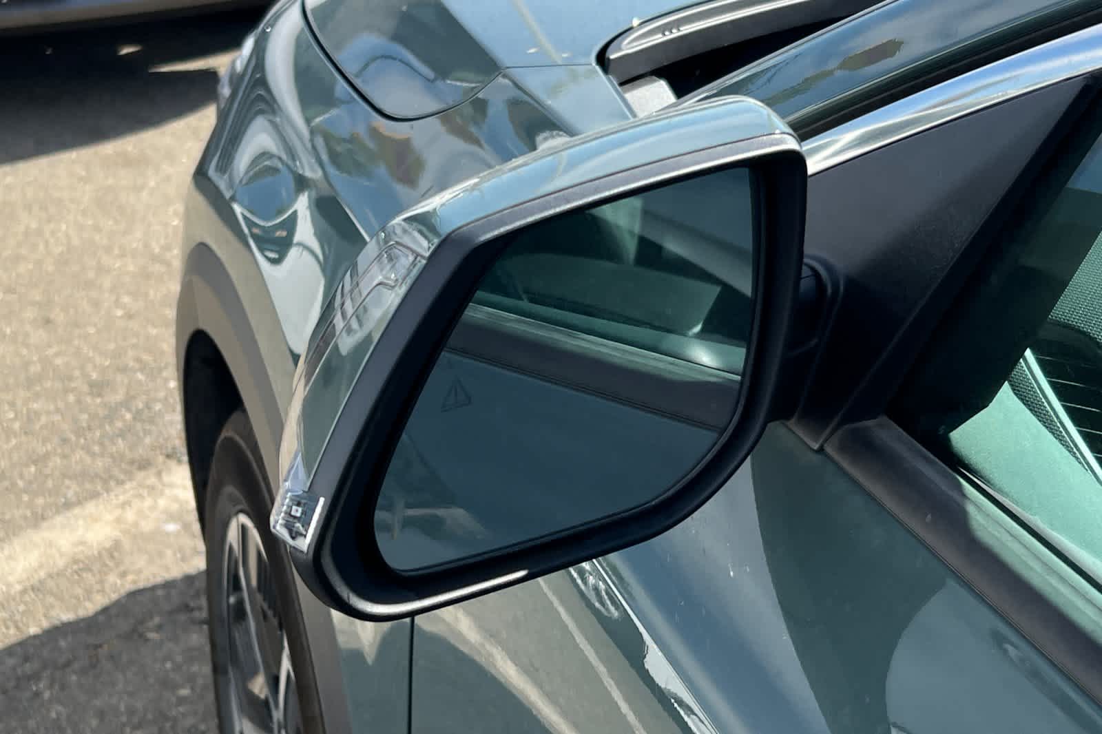 Thumbnail: 2023 Kia Niro - 19