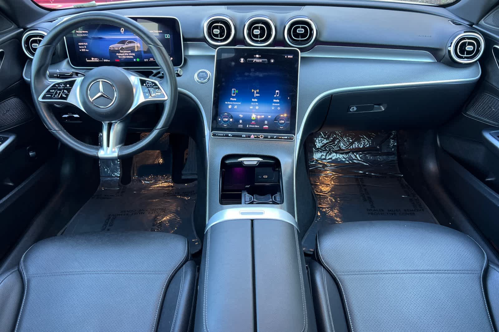 Thumbnail: 2024 Mercedes-Benz C-Class - 3