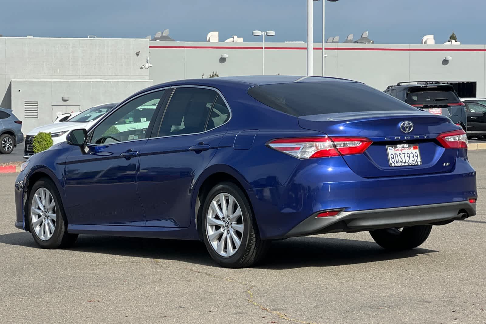 Thumbnail: 2018 Toyota Camry - 7