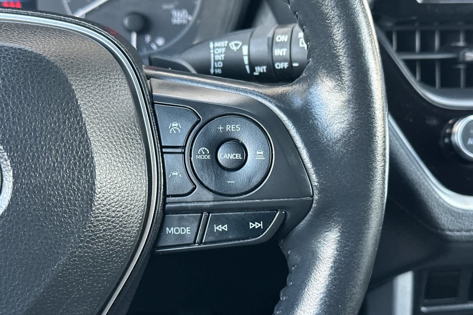 Thumbnail: 2023 Toyota Corolla Cross - 26