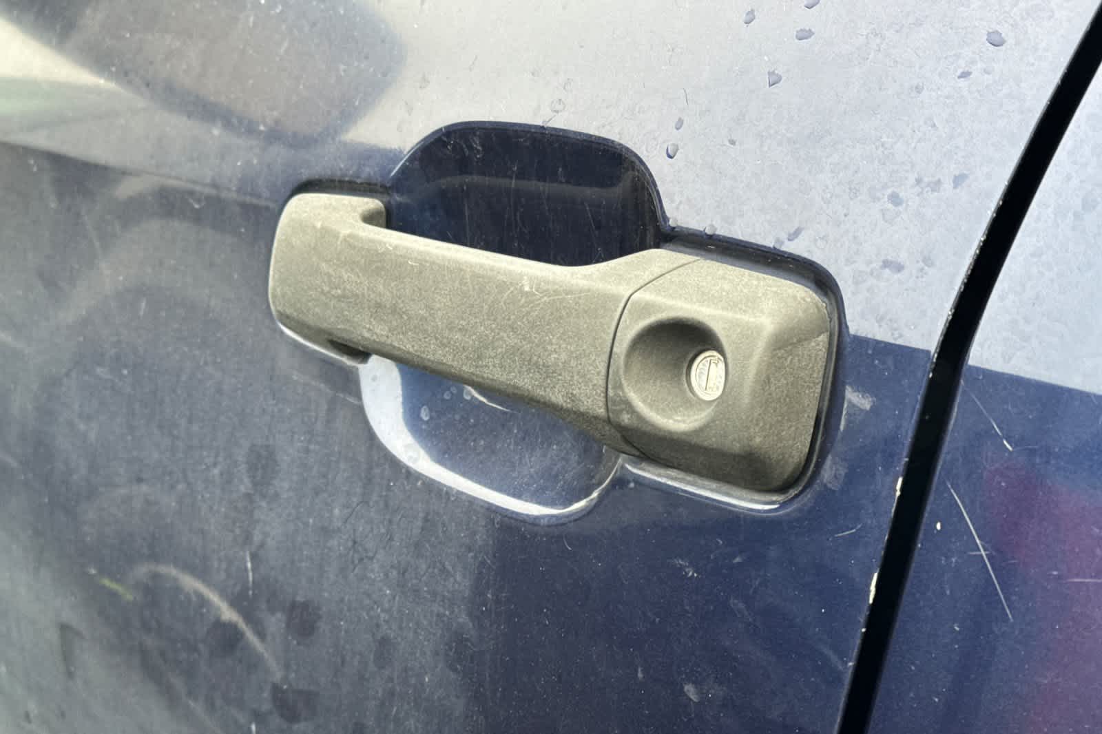 Thumbnail: 2011 Toyota Tundra - 19