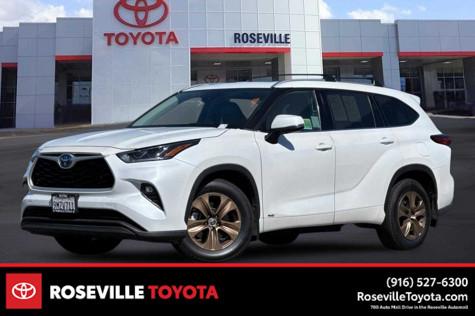 Thumbnail: 2022 Toyota Highlander - 1