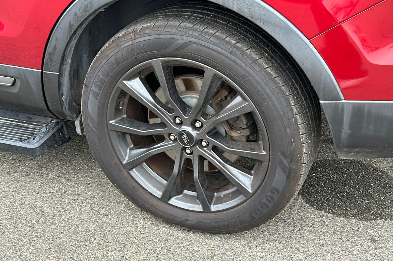 Thumbnail: 2017 Ford Explorer - 17