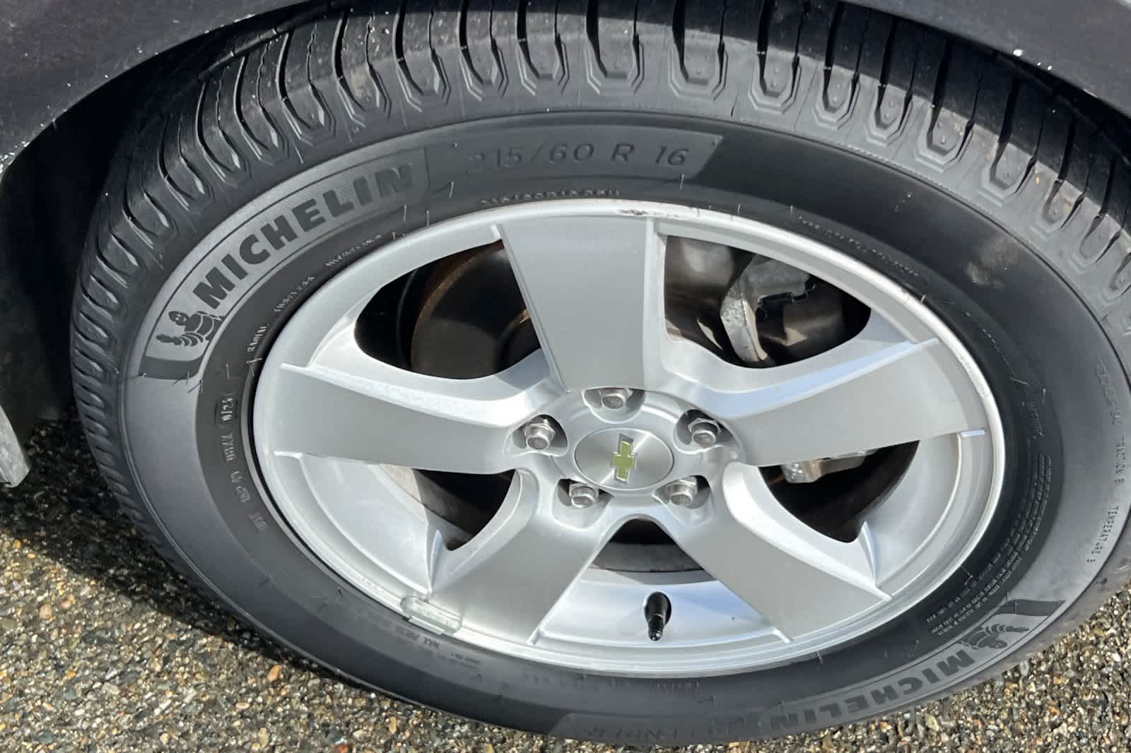 Thumbnail: 2015 Chevrolet Cruze - 12