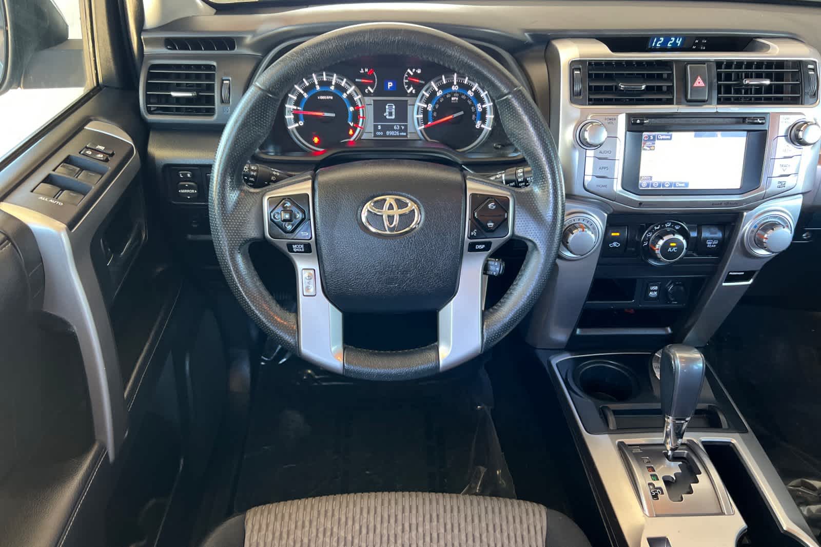 Thumbnail: 2018 Toyota 4Runner - 15