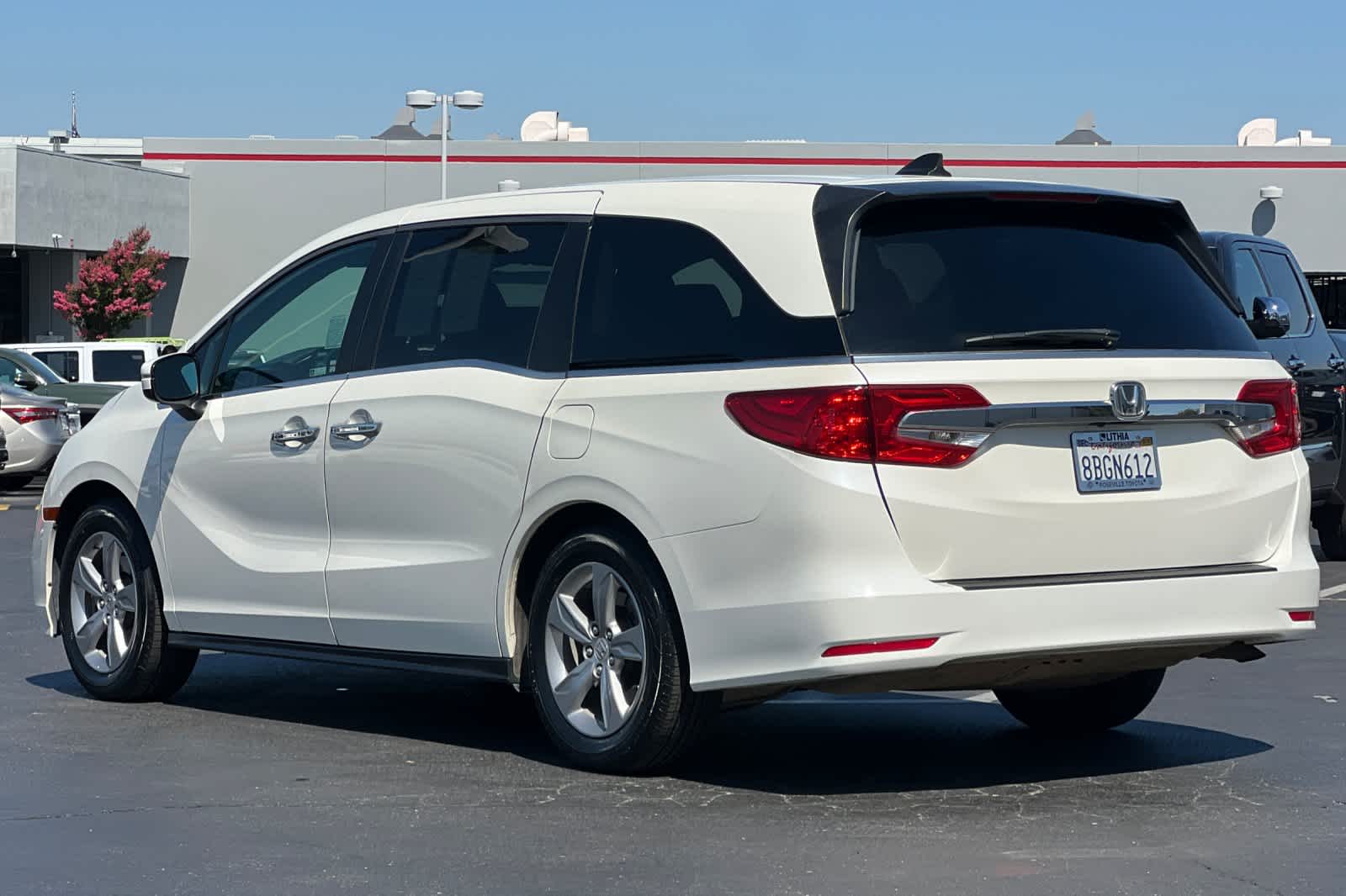Thumbnail: 2018 Honda Odyssey - 7