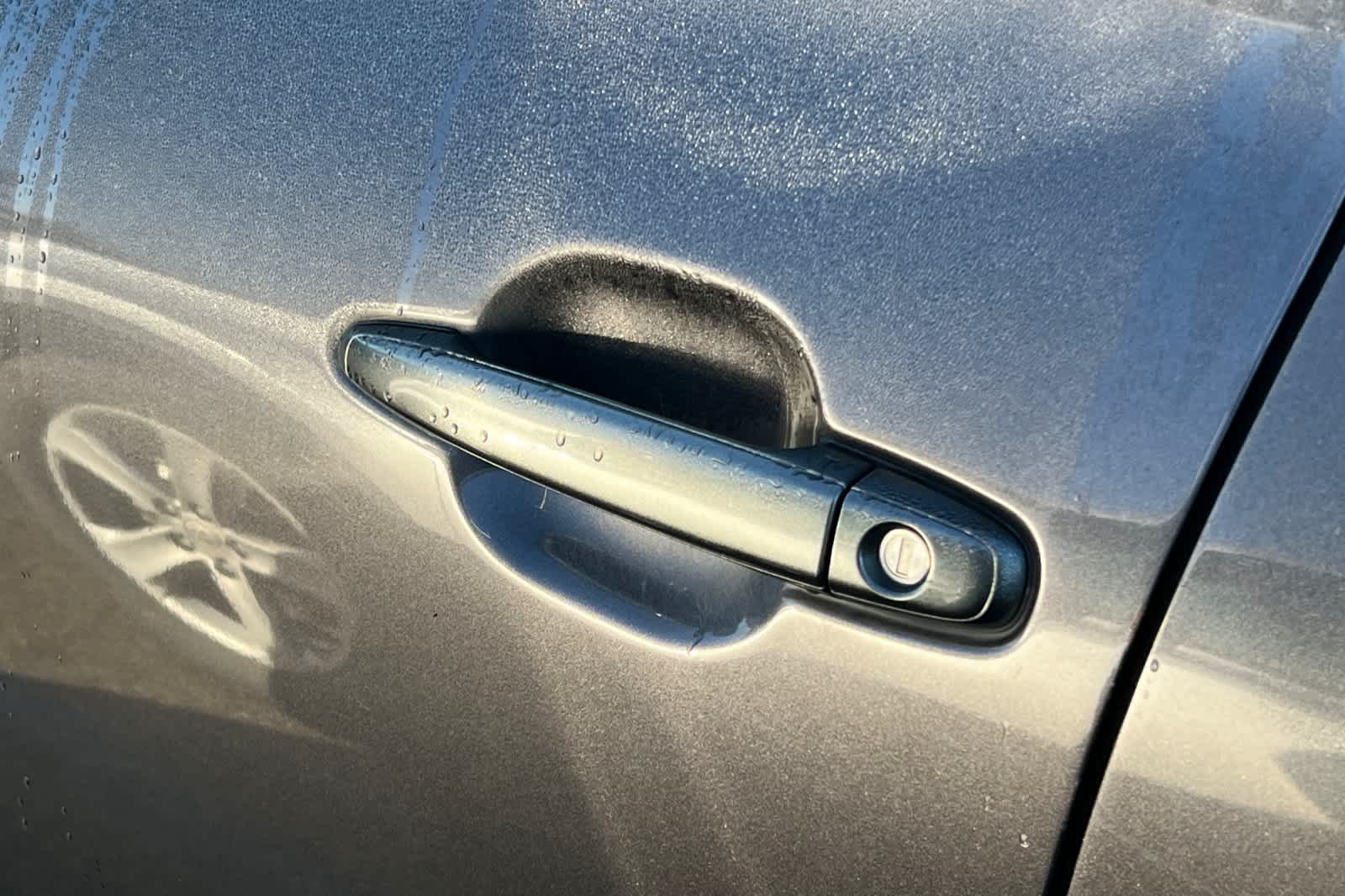 Thumbnail: 2012 Toyota Highlander - 19