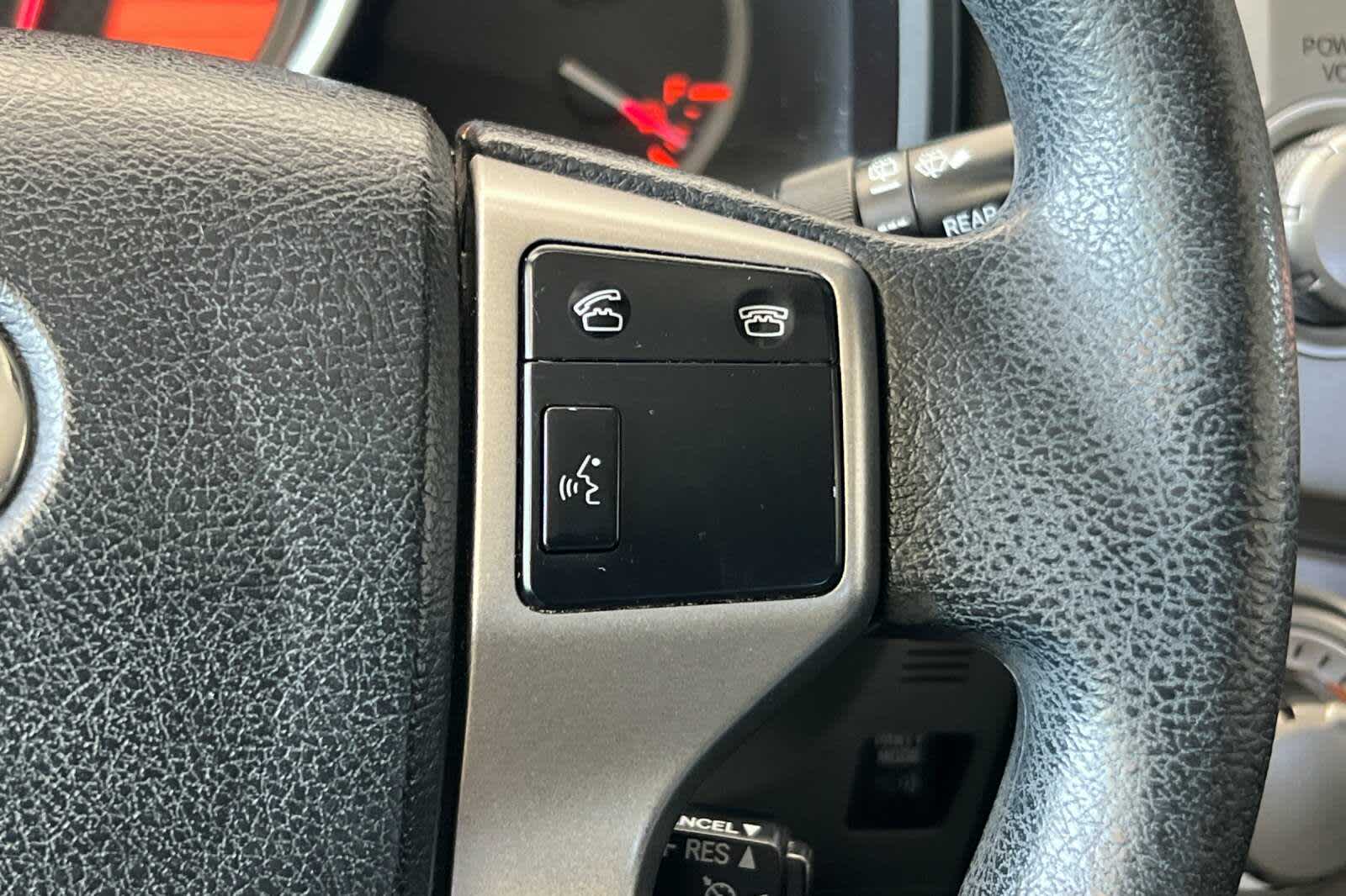 2011 Toyota 4Runner SR5 25