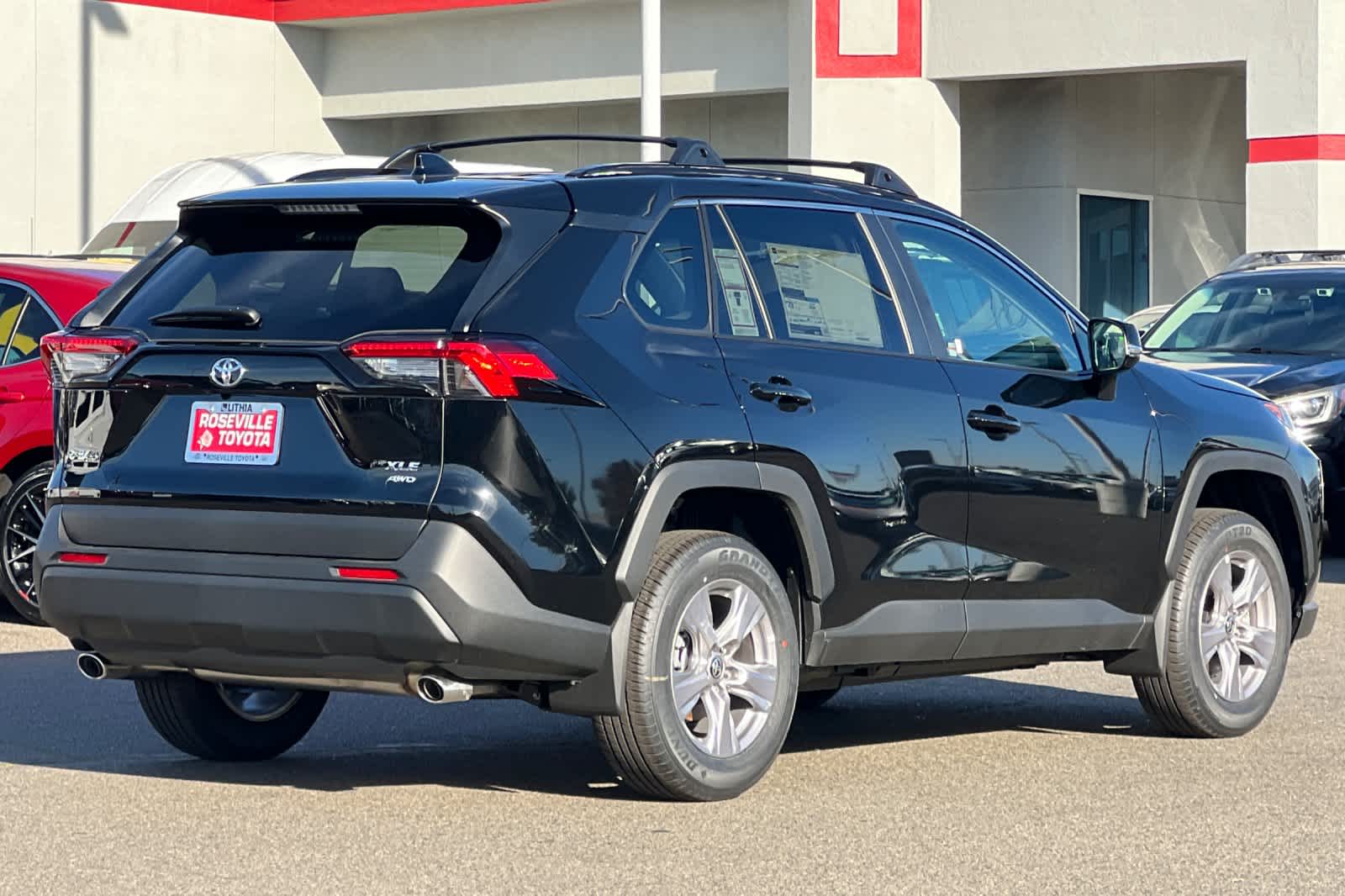 Thumbnail: 2025 Toyota RAV4 - 2