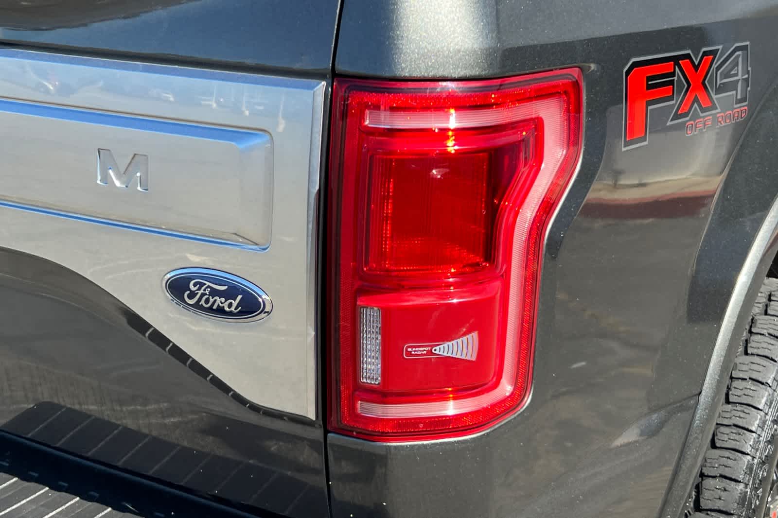 Thumbnail: 2015 Ford F-150 - 18