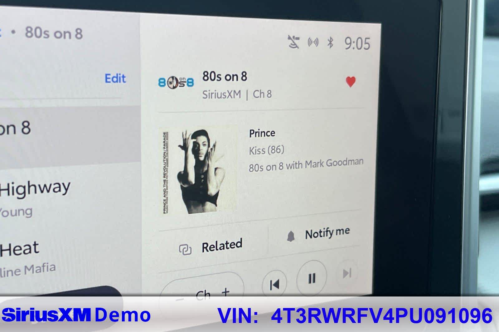 Thumbnail: 2023 Toyota RAV4 - 30