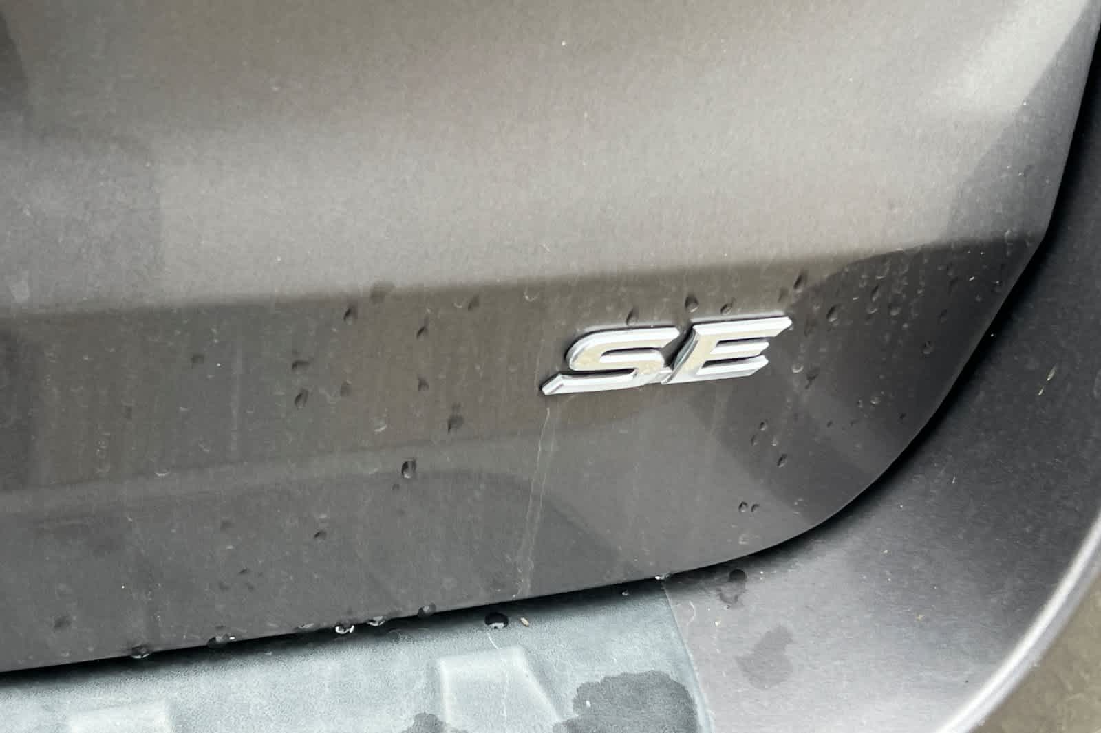 Thumbnail: 2015 Toyota Sienna - 7