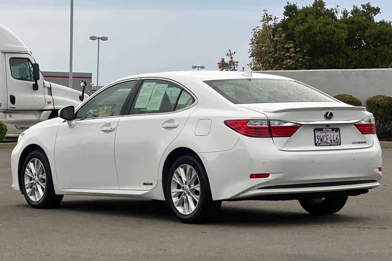 Thumbnail: 2015 Lexus ES - 7