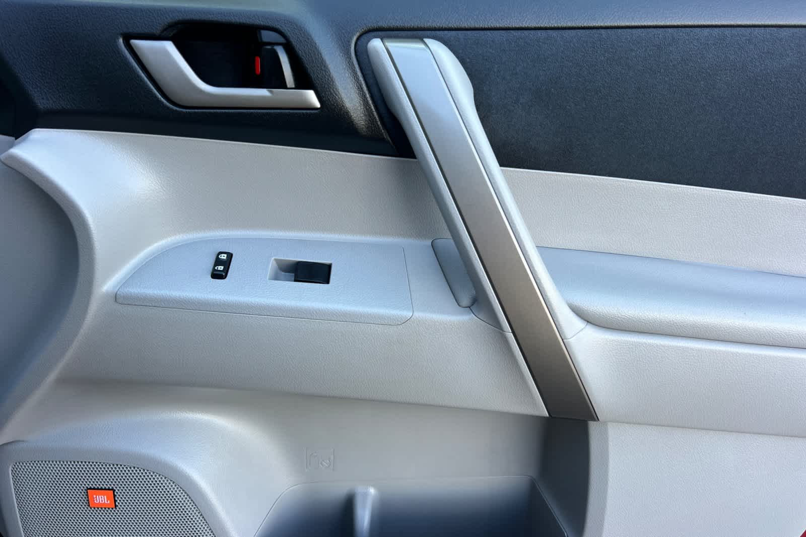 Thumbnail: 2008 Toyota Highlander - 20