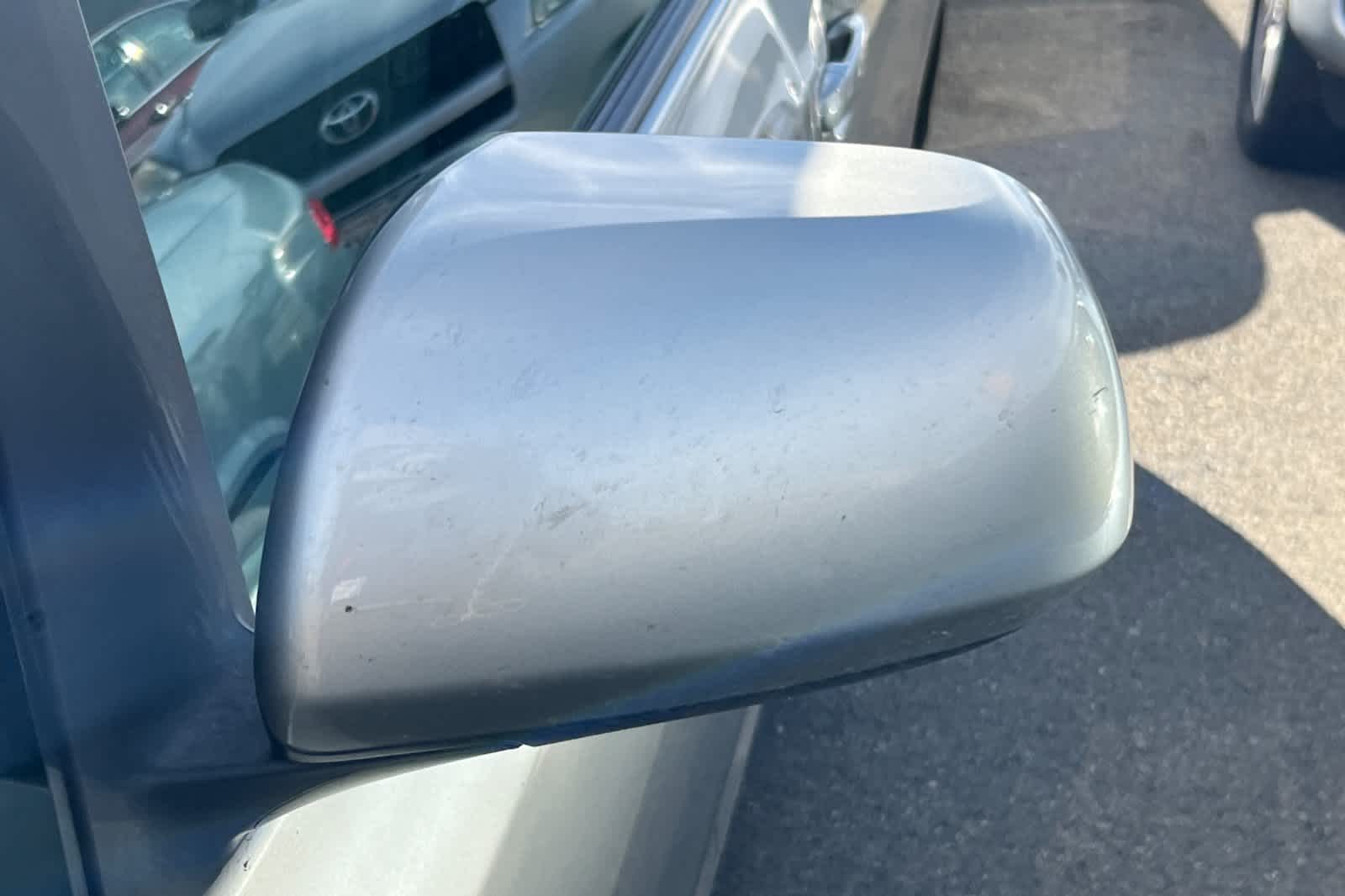 Thumbnail: 2015 Toyota Sienna - 20