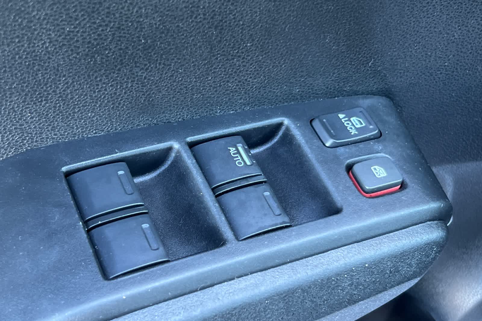 Thumbnail: 2012 Honda Fit - 13