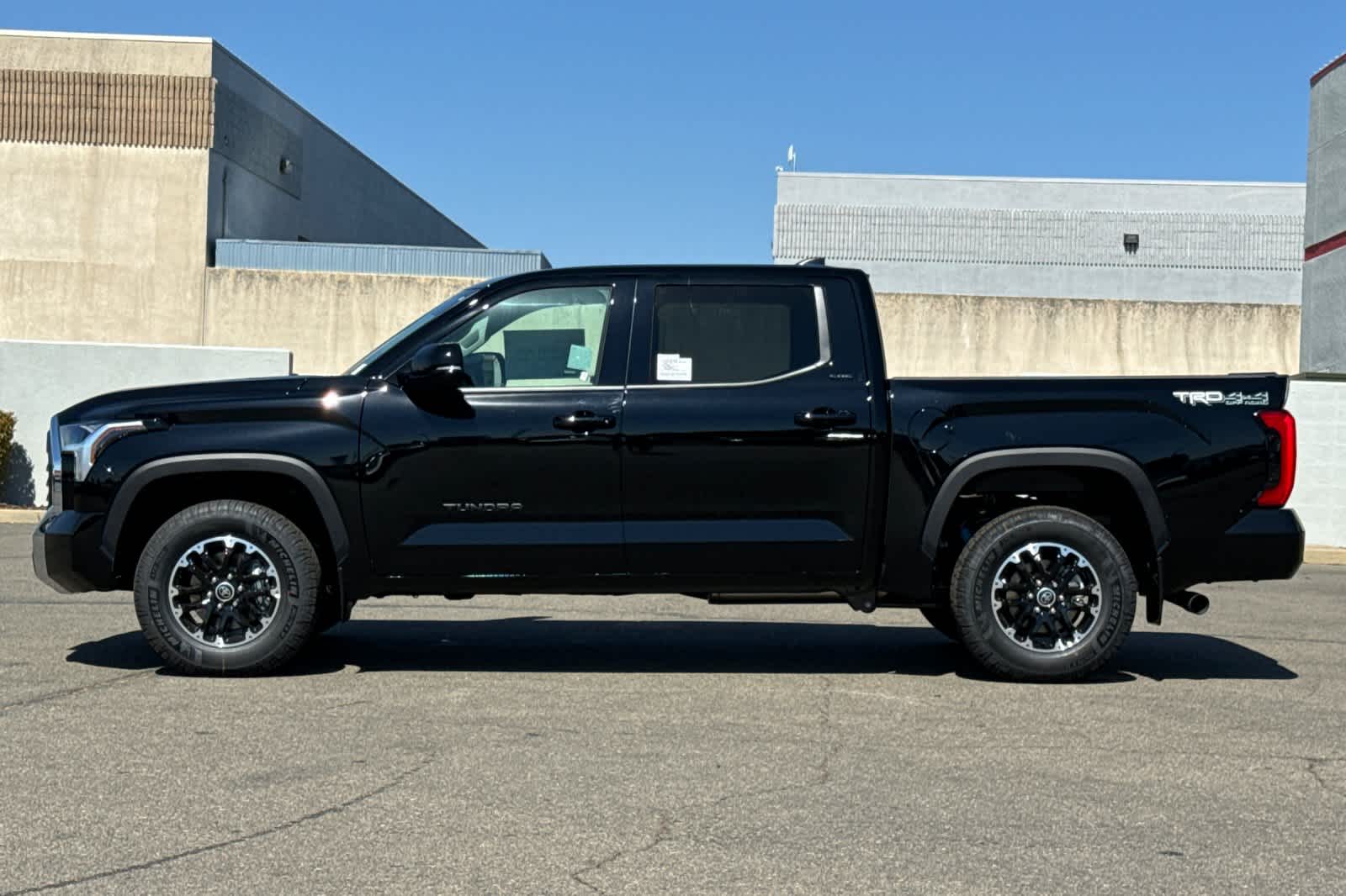 2024 Toyota Tundra SR5 5