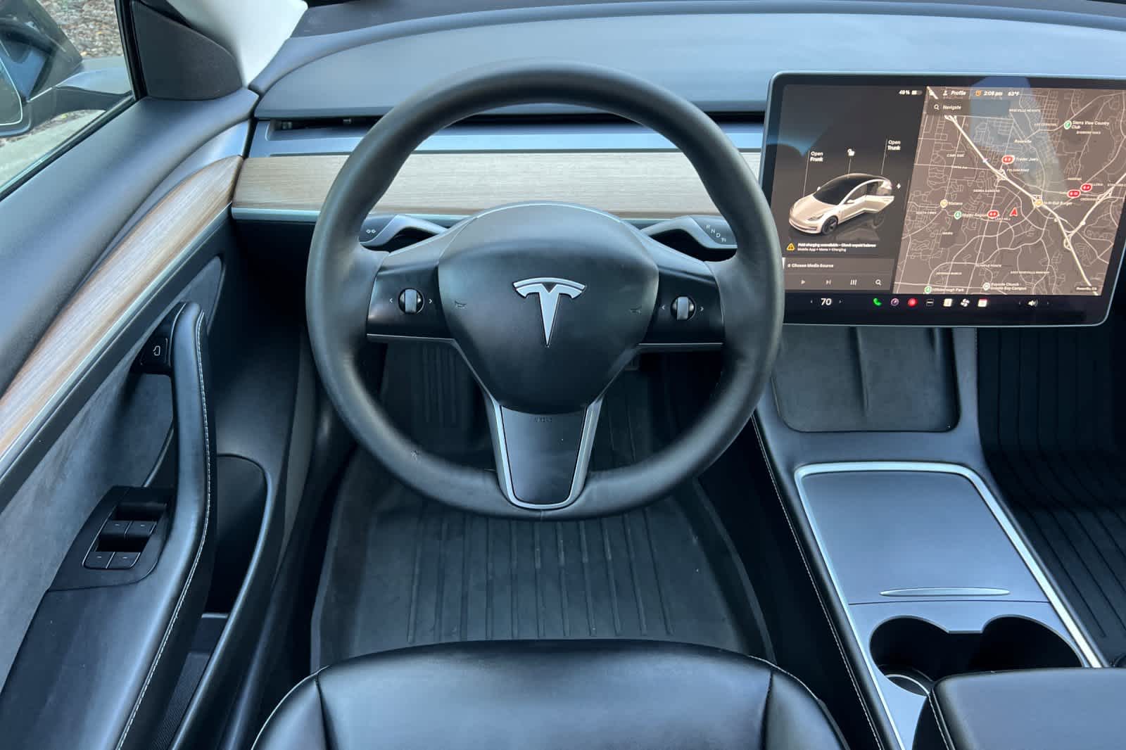 Thumbnail: 2022 Tesla Model 3 - 15