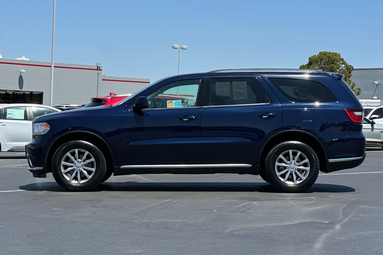 Thumbnail: 2017 Dodge Durango - 9