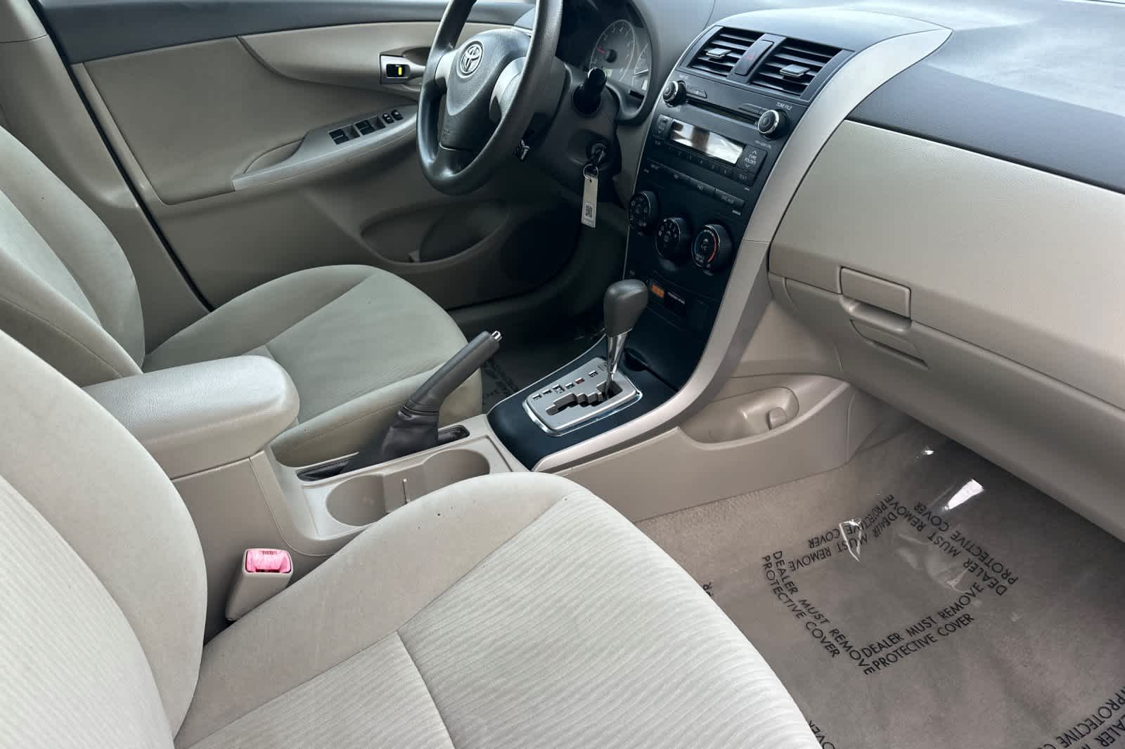 Thumbnail: 2010 Toyota Corolla - 16