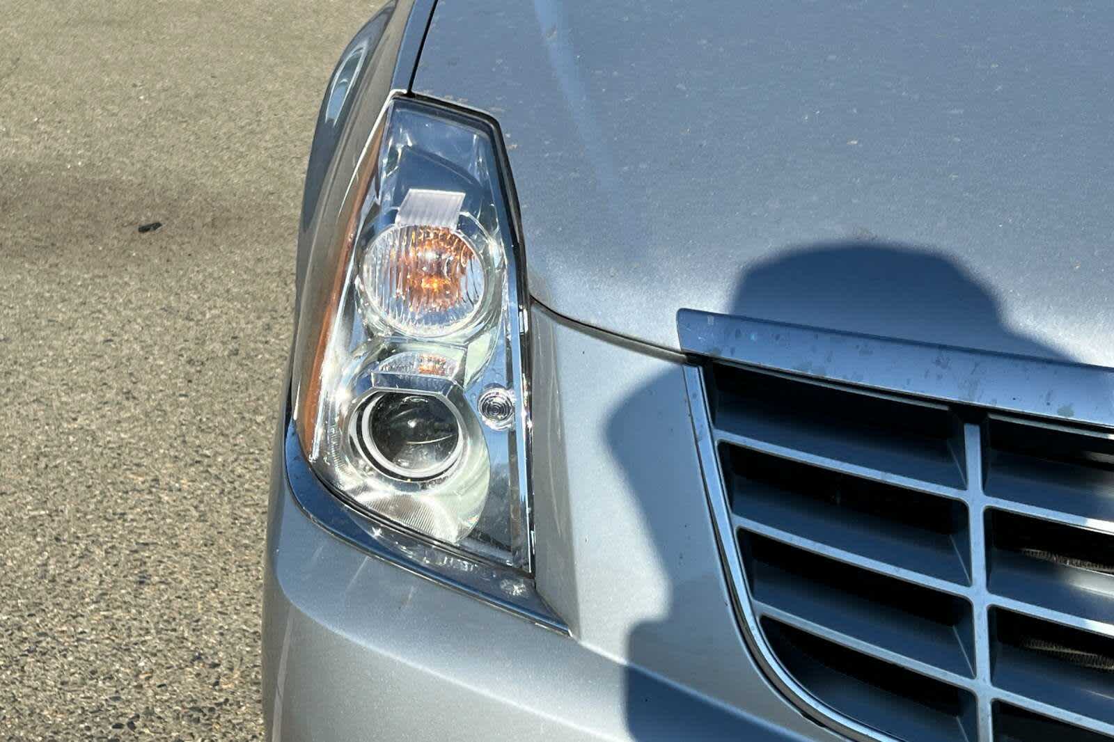 2009 Cadillac DTS  8