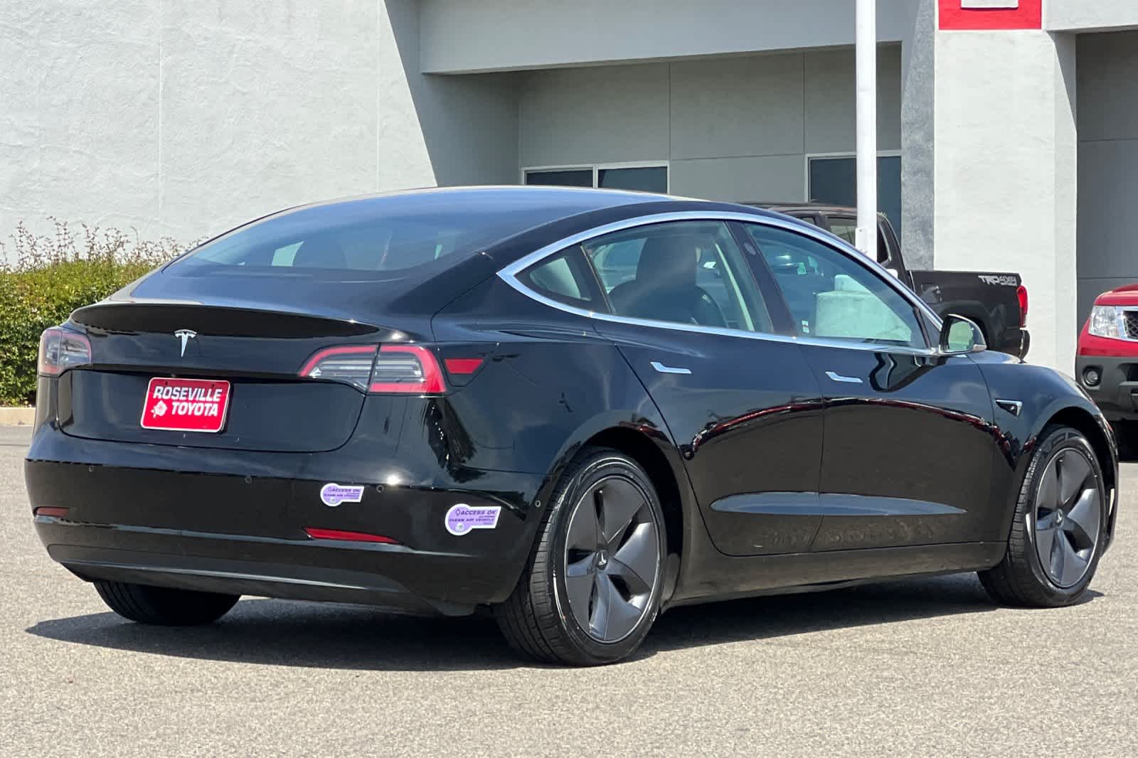 Thumbnail: 2019 Tesla Model 3 - 2