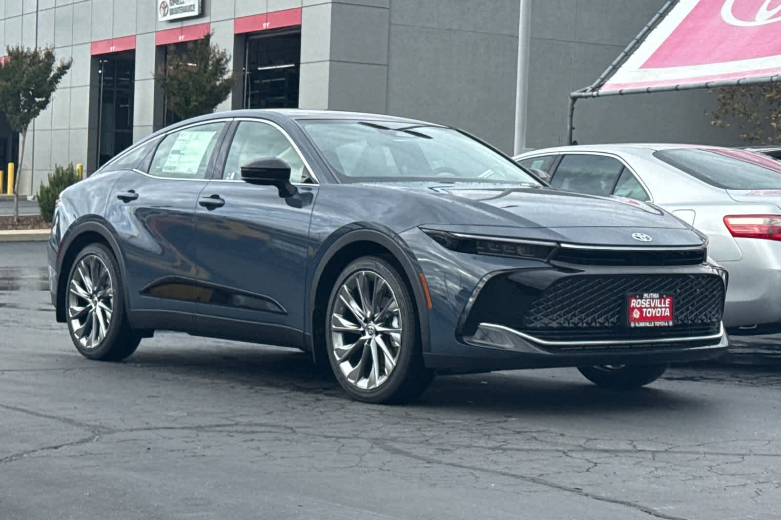 Thumbnail: 2026 Toyota Crown - 9