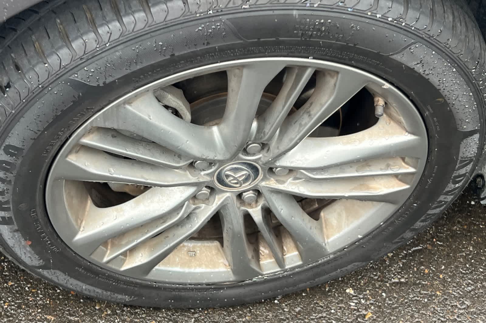 Thumbnail: 2015 Toyota Camry - 21