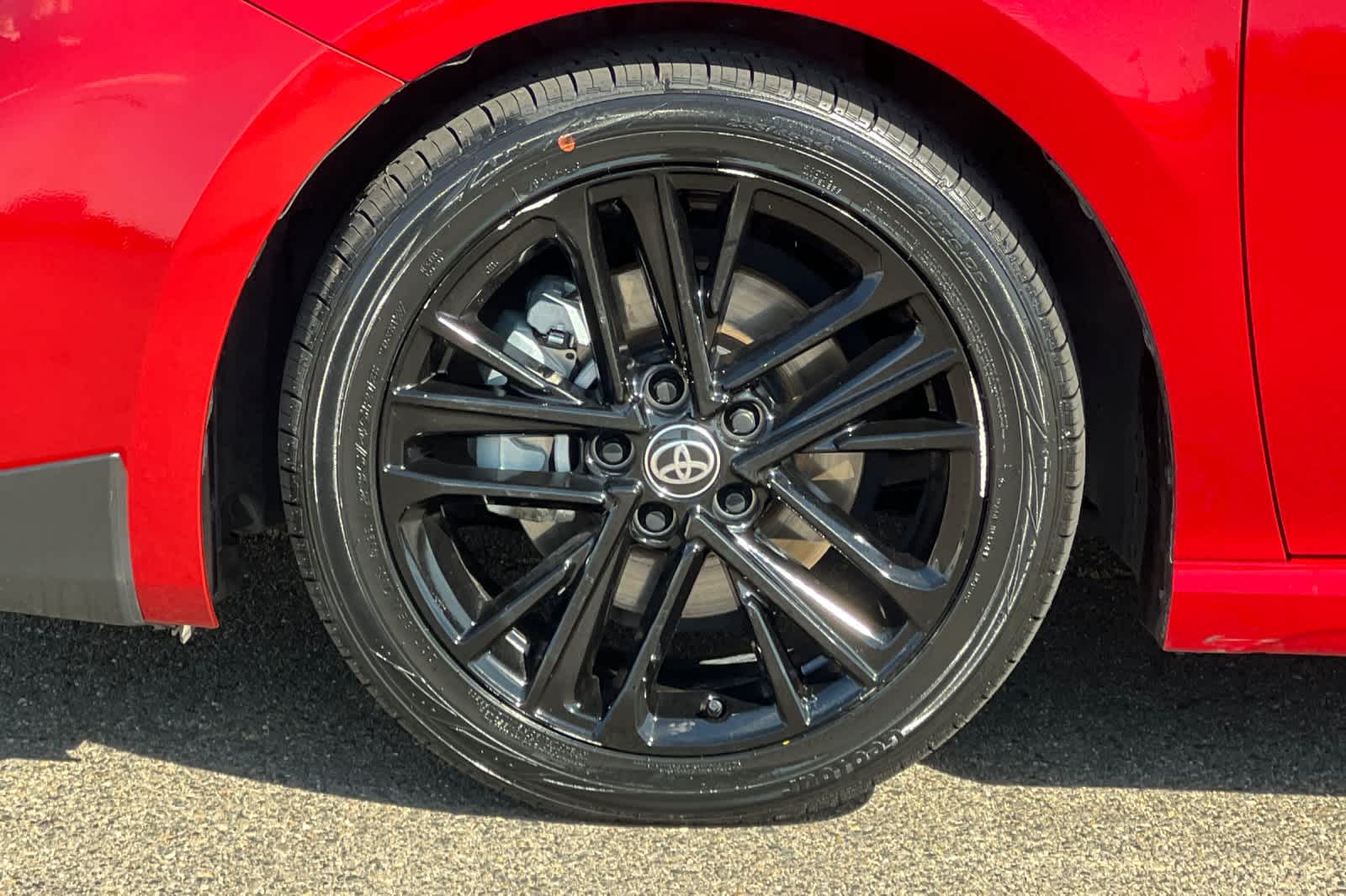 Thumbnail: 2025 Toyota Camry - 30