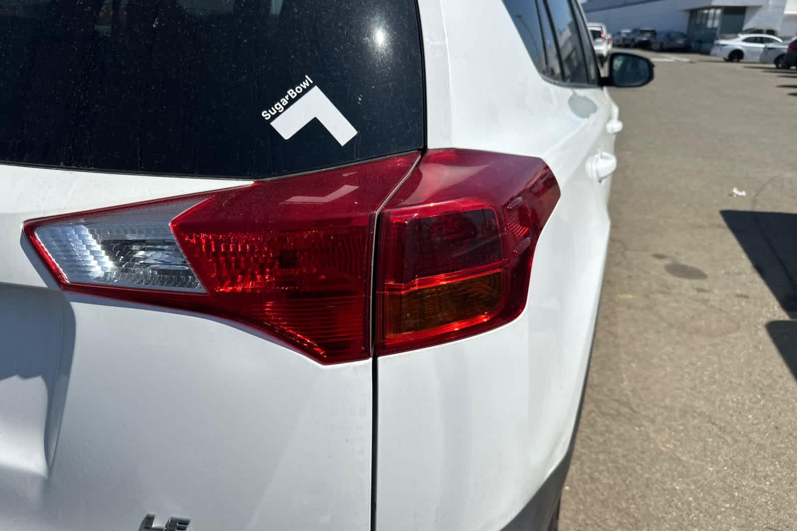 Thumbnail: 2014 Toyota RAV4 - 17