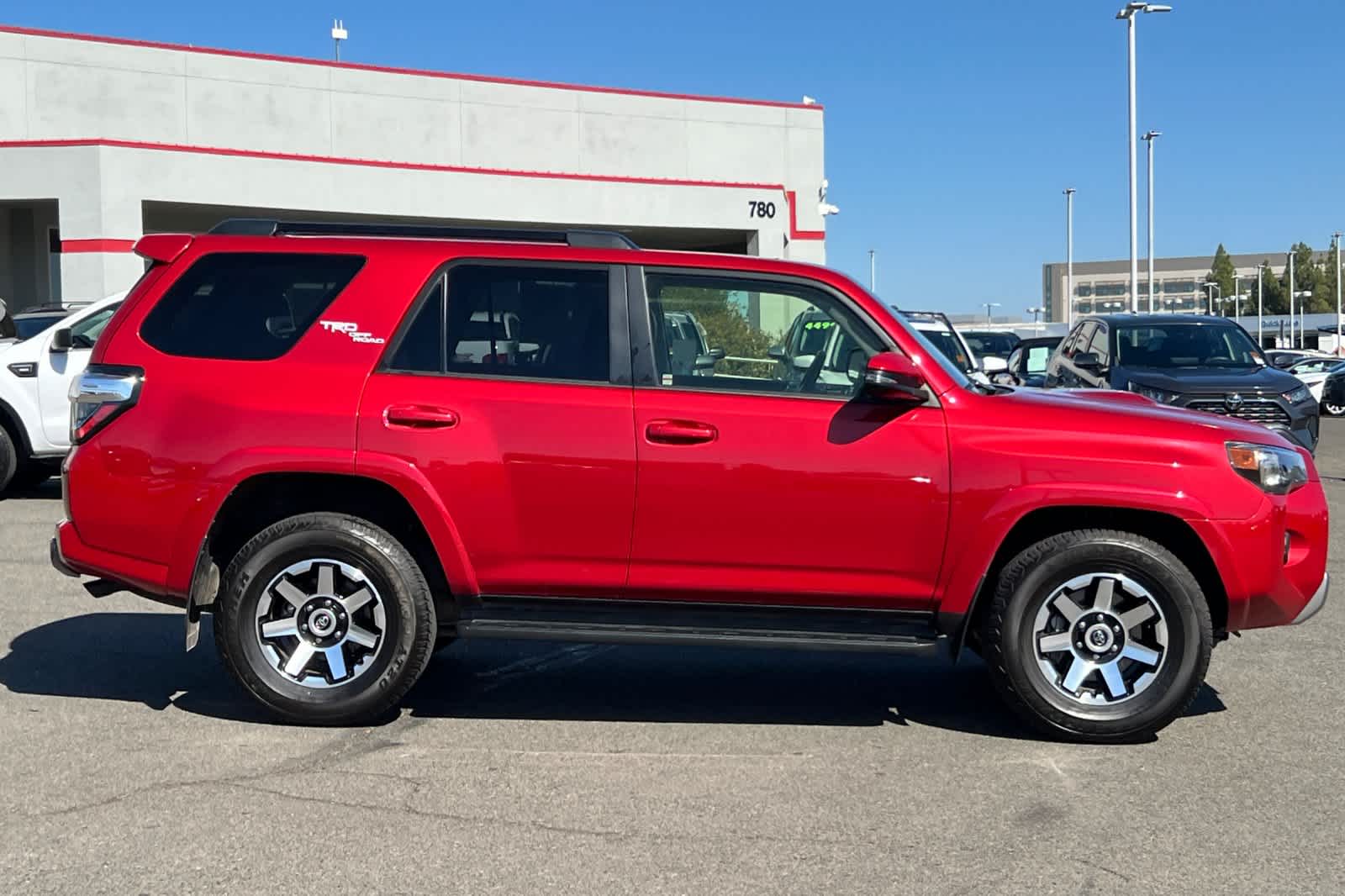 Thumbnail: 2023 Toyota 4Runner - 6