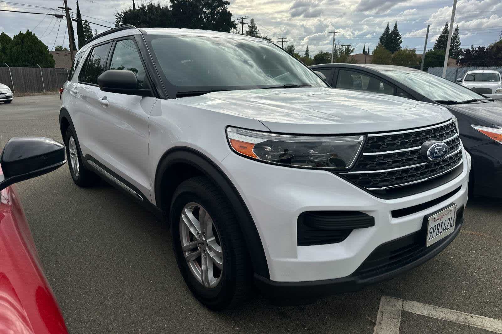 Thumbnail: 2020 Ford Explorer - 3