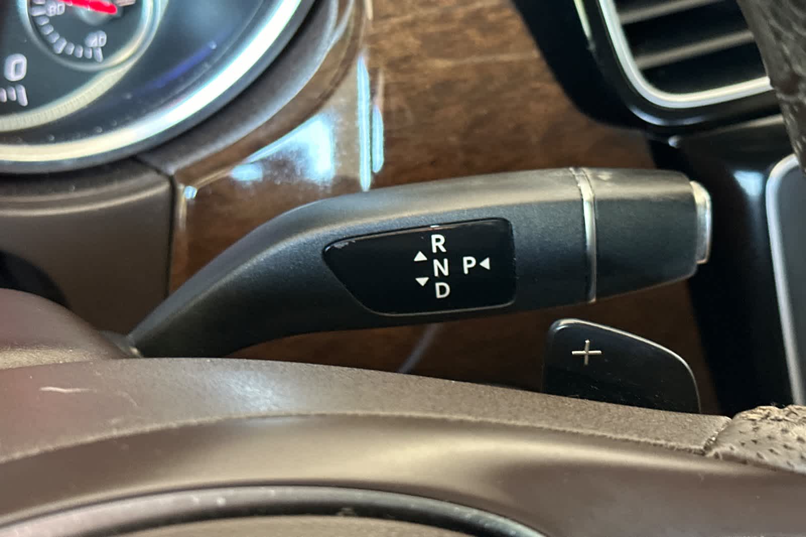 Thumbnail: 2016 Mercedes-Benz GLE - 24