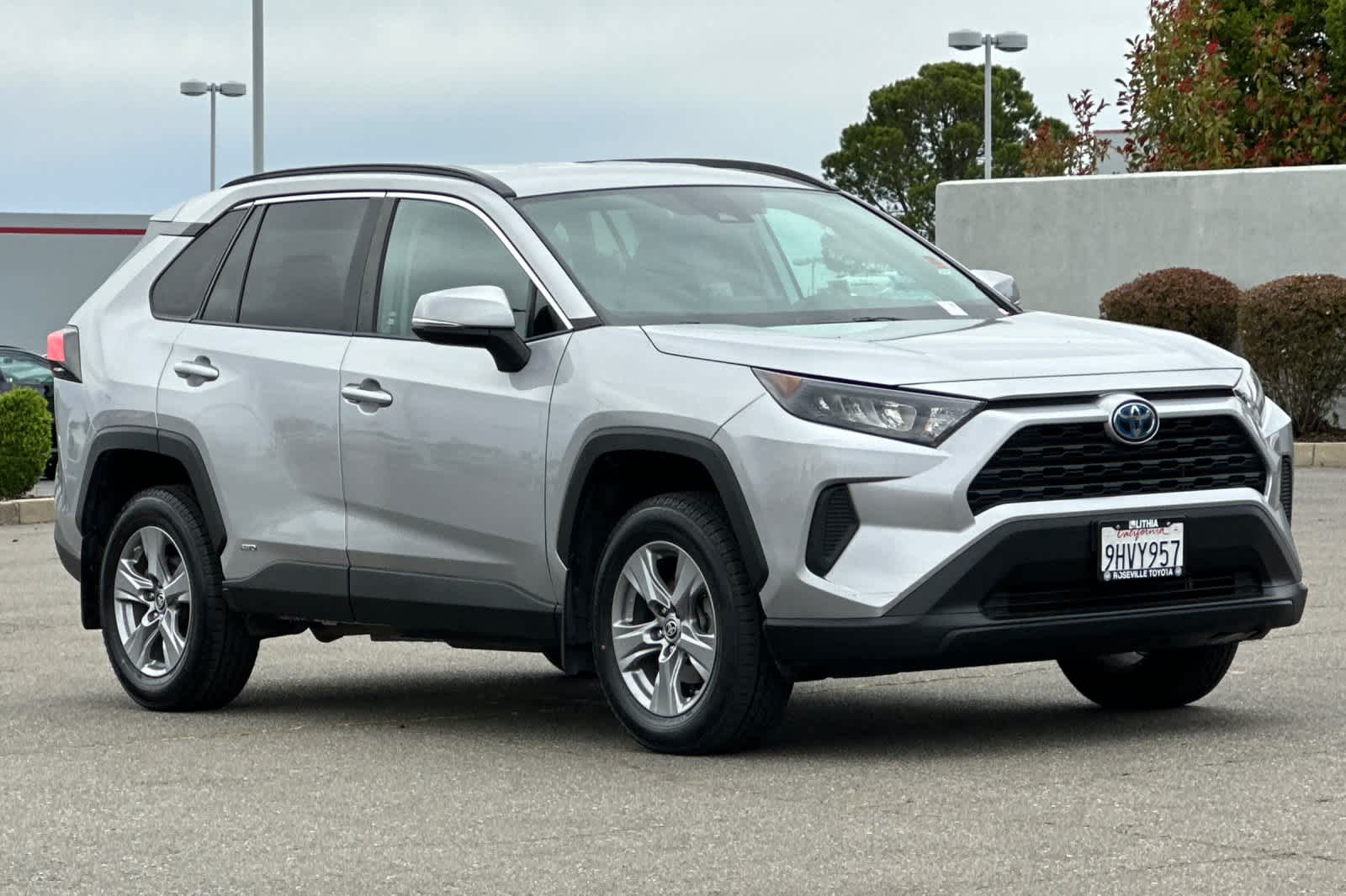 Thumbnail: 2022 Toyota RAV4 - 5