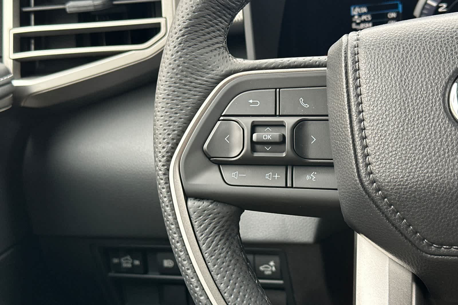 Thumbnail: 2026 Toyota Tundra - 25