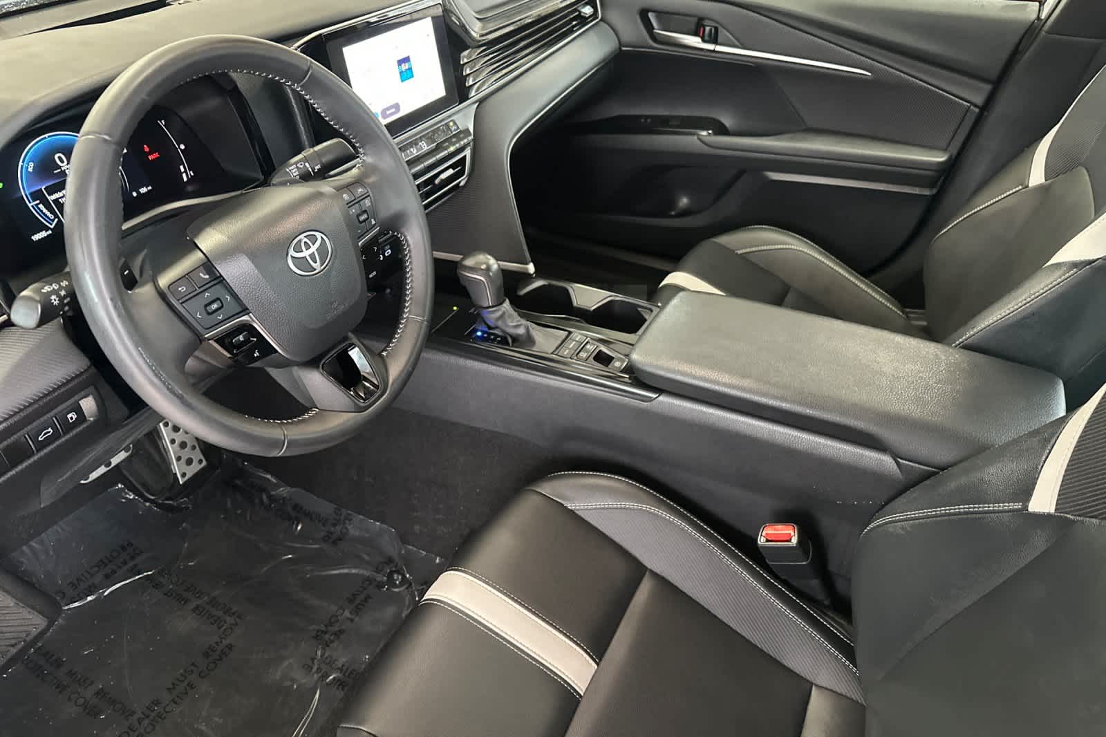 Thumbnail: 2025 Toyota Camry - 11