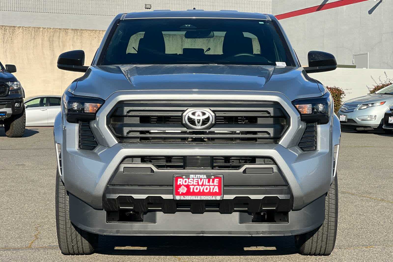 2025 Toyota Tacoma SR 9