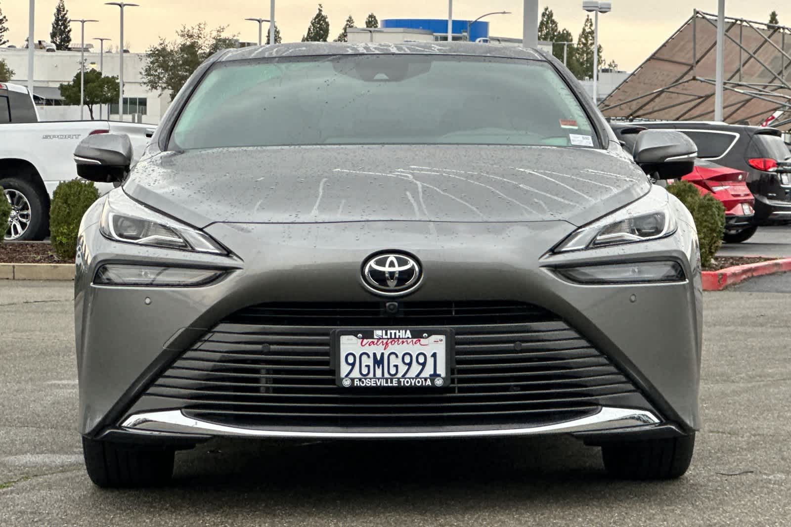 Thumbnail: 2023 Toyota Mirai - 10