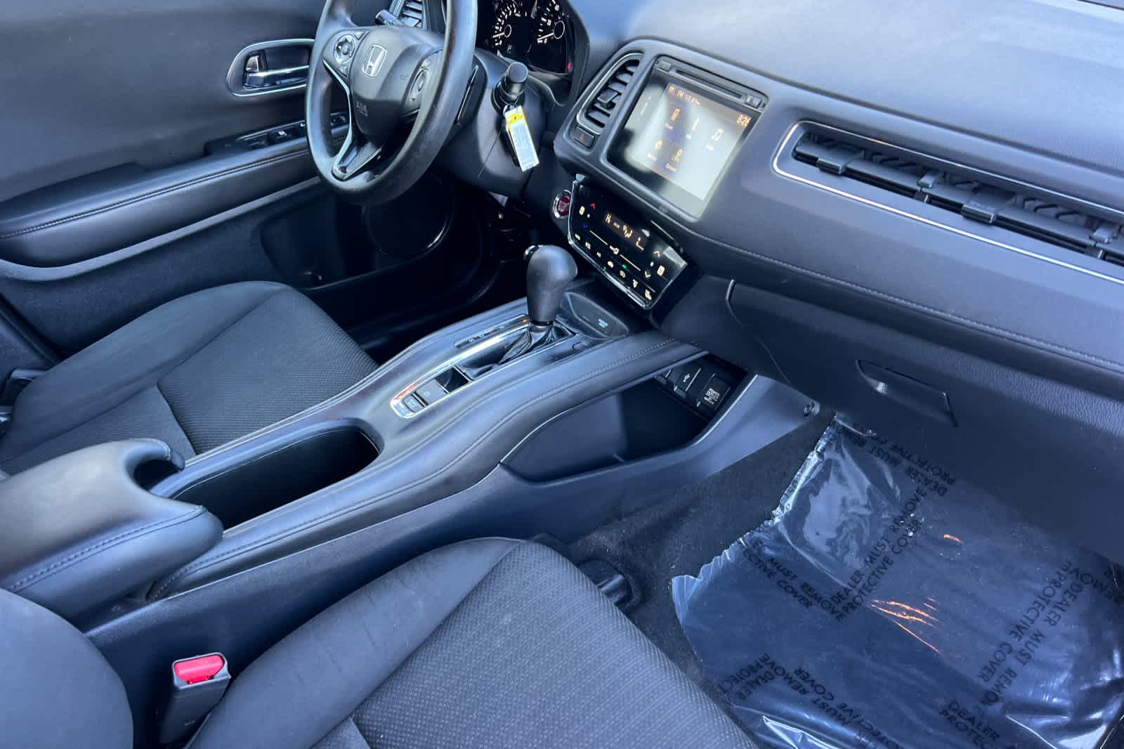 Thumbnail: 2017 Honda HR-V - 16