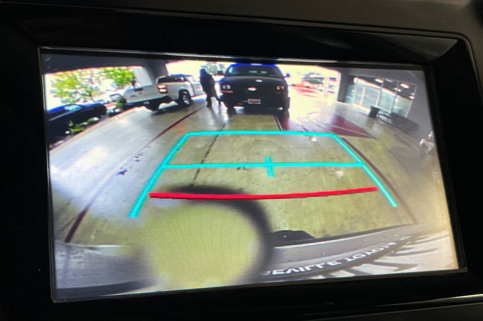 Thumbnail: 2018 Toyota Highlander - 22