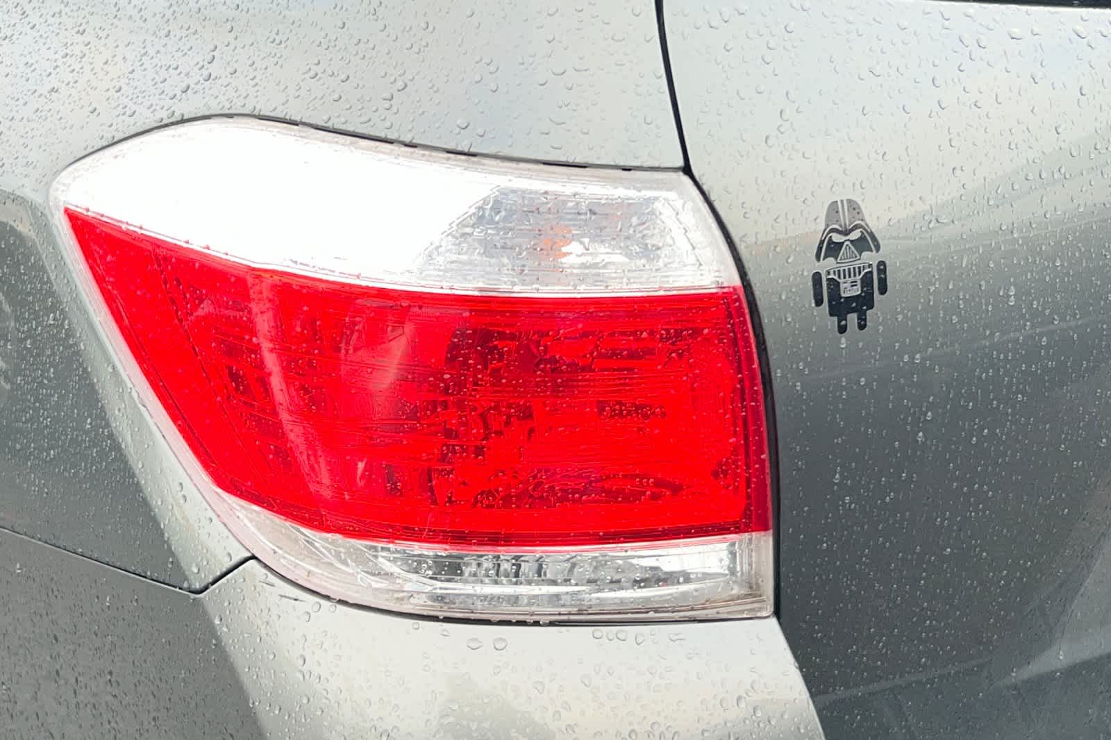 Thumbnail: 2011 Toyota Highlander - 14