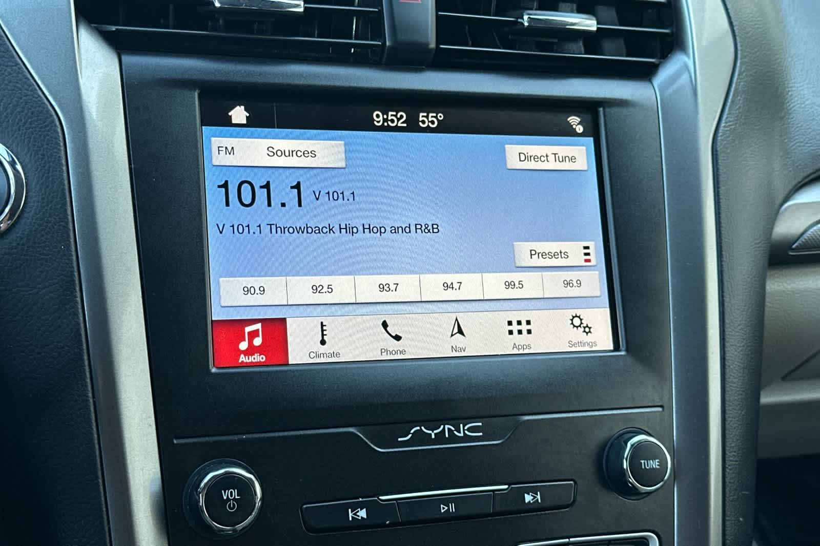 Thumbnail: 2019 Ford Fusion - 19