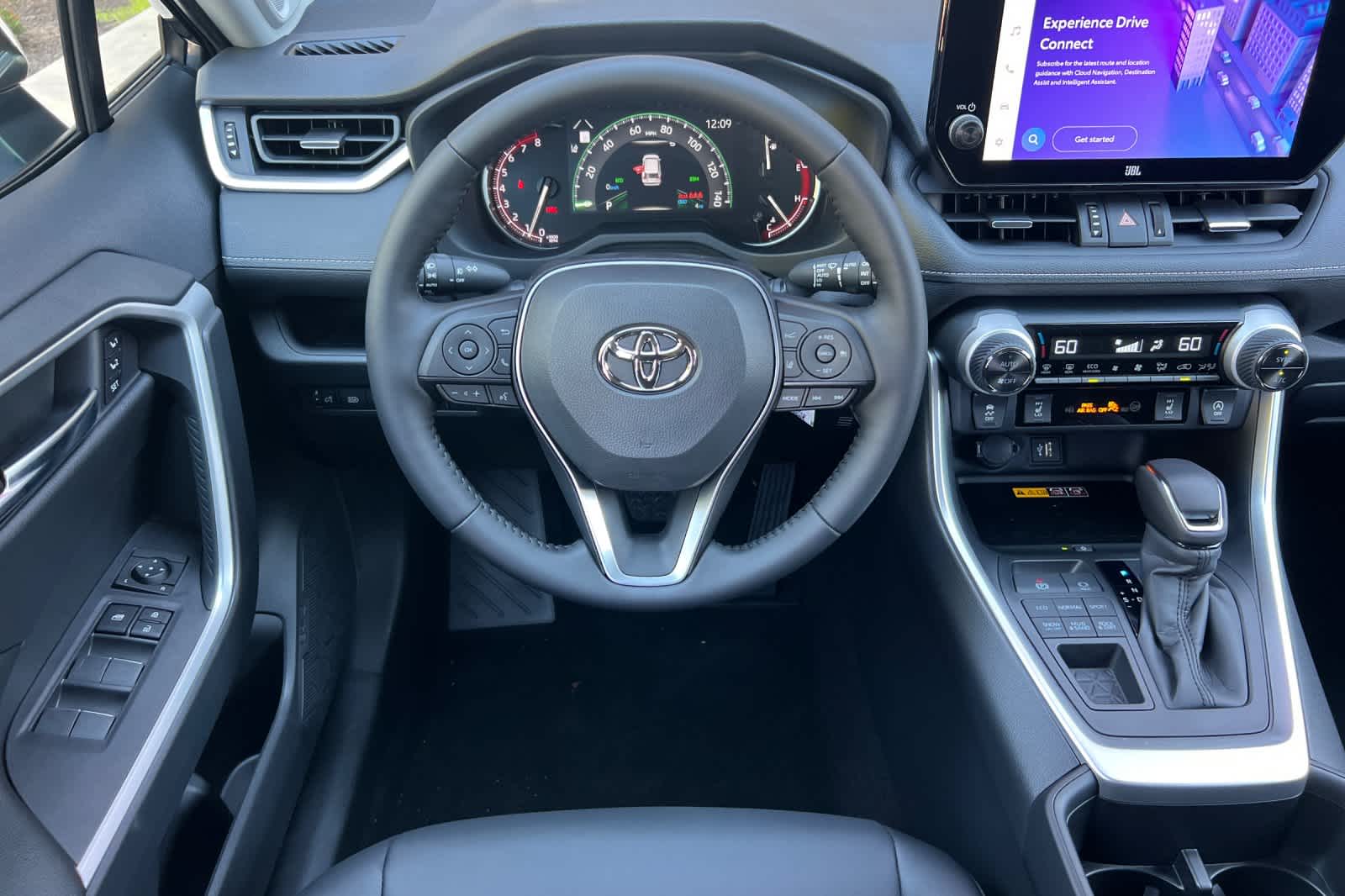 Thumbnail: 2025 Toyota RAV4 - 15