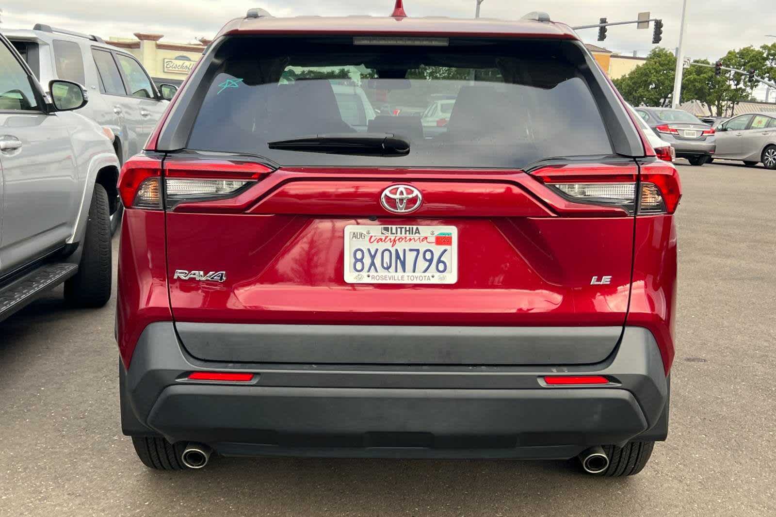 Thumbnail: 2021 Toyota RAV4 - 5