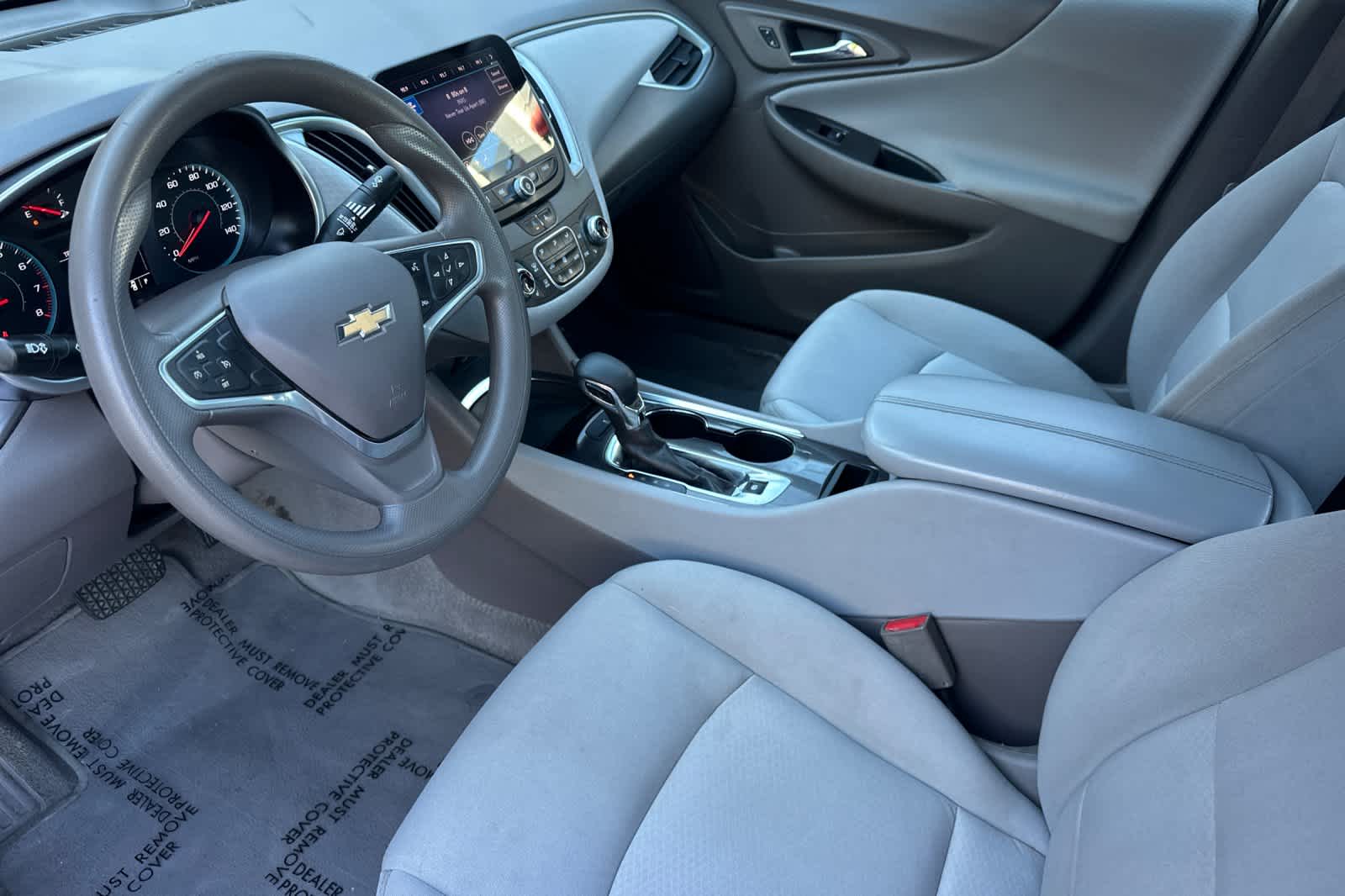 Thumbnail: 2022 Chevrolet Malibu - 11